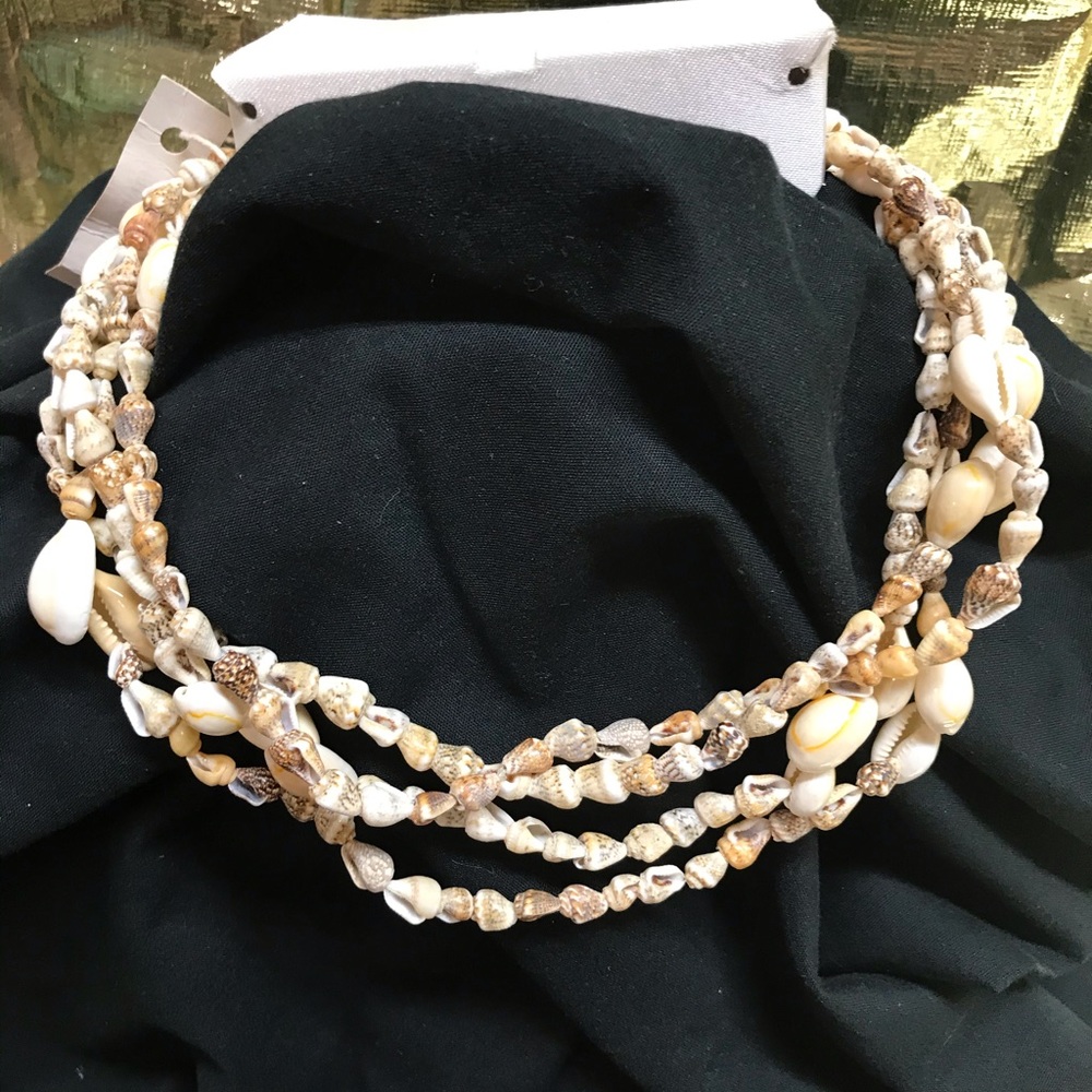Necklace - Picture 3 of 4